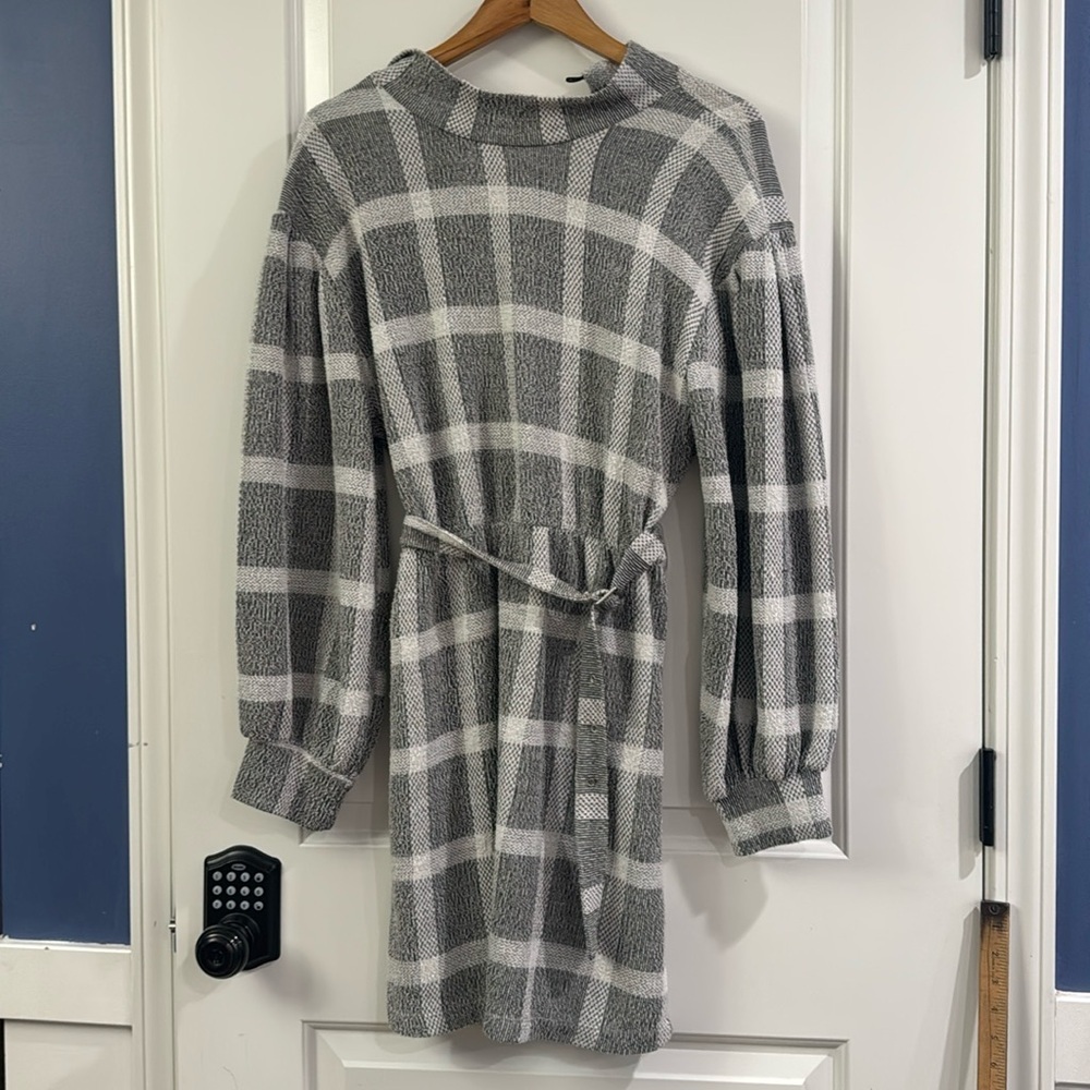 FREE PEOPLE HAMPSTEAD MINI GREY AND WHITE SWEATER DRESS SIZE MEDIUM
